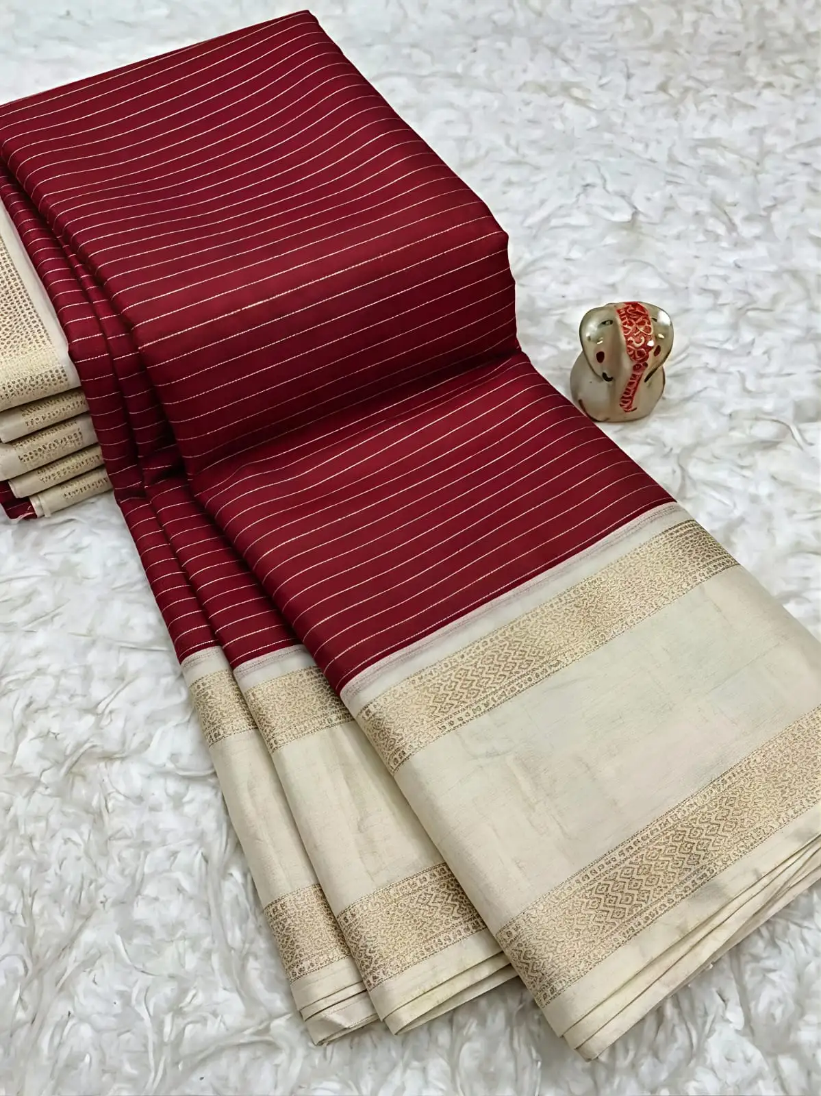 Elegant Zari Stripe Contrast Warm Silk Saree